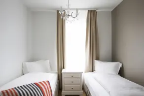 Superior Two-Bedroom Apartment (Apartment A) - Image 4