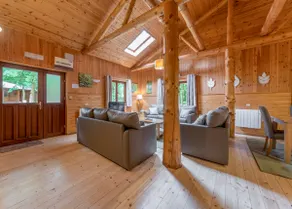 Woodland Park Lodges - Image 5
