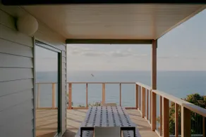 Iluka Bach - Beautiful sea views at Wye - Image 4
