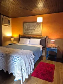Romantic Cabin - Image 3