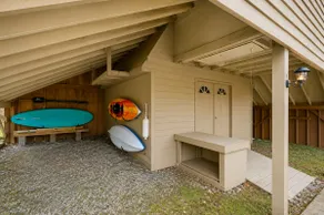 Large 4BR | Dock | Deck | Firepit | Ping Pong - Image 4