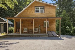 Rush Hollow Hideaway - Image 2