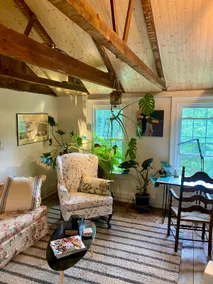 Cheerful Catskill Village Cottage - Image 2
