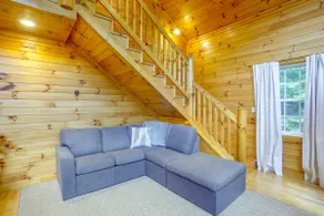 Cozy Boone Cabin w/ Deck: Close to Downtown! - Image 3