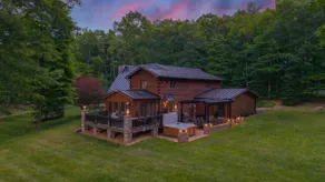 Mountain views-HotTub- Sauna-Pickleball Court - Image 2