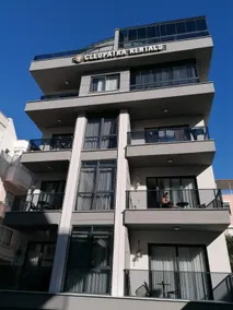 Camelia 12 1+1 on Cleopatra - Image 3