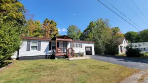 2BR White Mountain House in Lincoln City Center - Image 3