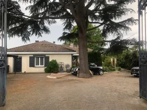 House and private parking near Zenith and volcanoes. - Image 3
