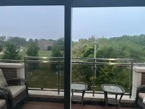 Oakwood Beach Lake & SkylineViews+CuldeSac+Parking - Image 3