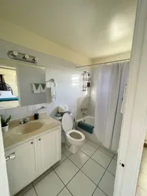Dove Cove Comfort Suites - Image 4
