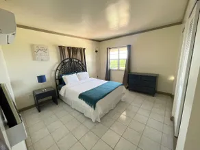 Dove Cove Comfort Suites - Image 2