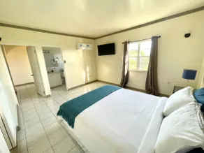 Dove Cove Comfort Suites - Image 3