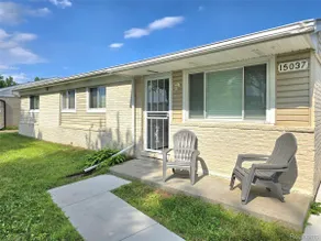 Bright & Cozy 4BR Home *Minutes from DTW Airport* - Image 2