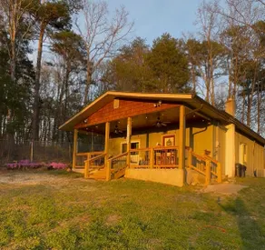 Little Farmhouse in the Country - Image 5