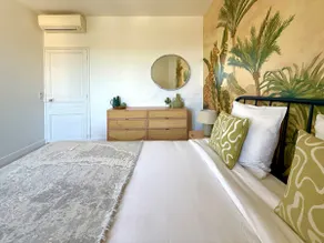 Refurbished - 3 bedrooms - Air conditioning - Sea view - Sleeps 6 - Image 4