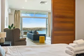 Entspannende Wohnung mit Meerblick am Kai von Zodiak Stays - Image 5