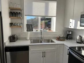 Modern 1 BR Suite “Work & Play” In Departure Bay - Image 3