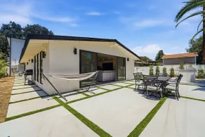 4 br remodeled LAX/BEACH/Canyon - Image 5
