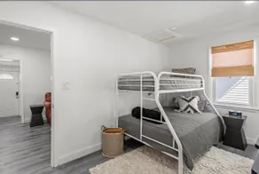 Ocean-Blk Cottage | 3 Bdrm 1 Bth | Deck |3 CarPark - Image 2