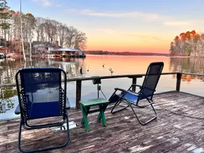 Cozy Cabin with Screened Porch and Fishing Dock on Lake D'Arbonne - Image 3