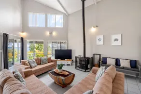 Seaview Residence by "Peppy Beach Retreats" - Two Houses in One with Soaring Ceilings - Image 2