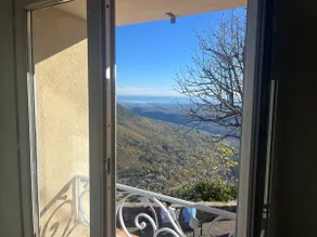 Pretty village house with exceptional panorama - Image 2