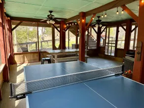 The Little Lake Shack- Pet Friendly Treehouse Cabin - Image 3