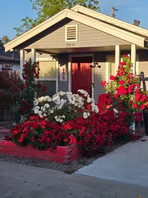 Stayed at DeWitt Eat, relax, with no cleaning fee - Image 2