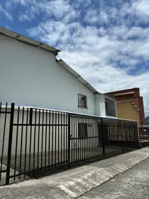 Independent one block from Manizales University - Image 3