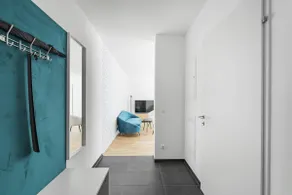 2-room apartment with city view - Image 4