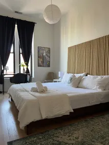 City Urban Loft in the Heart of Wicker Park! - Image 4
