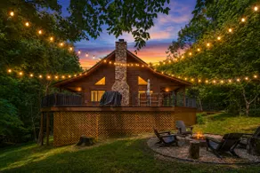 Secluded Cabin w/Hot Tub + Fire Pit| Hocking Hills - Image 5