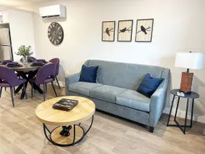 Modern 2BR Apt by Boardwalk + Garage & Parking - Image 3