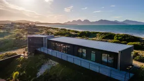 Elements - Freycinet Holiday Houses - Image 4