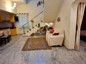 Cheerful 3 AC bedroom villa with free parking - Image 2