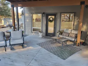 Inn the Trees, Wine Cellar Suite, private entrance - Image 3