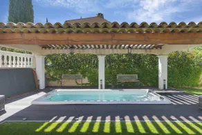 Charming house with garden, large spa/pool - Image 5