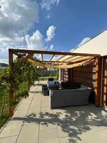 Sunny house overlooking Pálava - Image 3