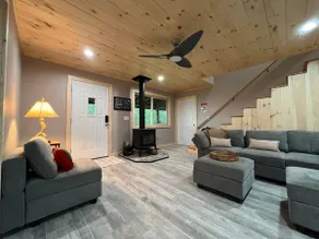 Smokies Mountaintop Home+Panoramic Views & Hot Tub - Image 5