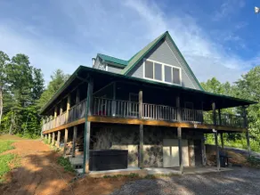 Smokies Mountaintop Home+Panoramic Views & Hot Tub - Image 4