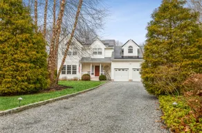 NEW DECK!  Private 1 Acre Family Friendly Home - Heated Pool, Home Office & Gym - Image 5