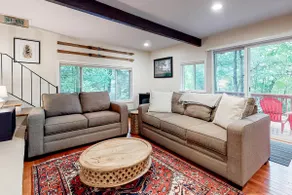 Serene 3BR Dog Friendly | Sauna | Balcony - Image 2