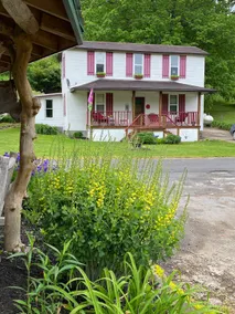 Mountain River Retreat in West Virginia - Image 2