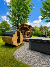 Renovated 4-bedroom House/Condo with Outdoor Space & Private Hot Tub and Sauna - Image 2