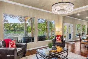 Waterfront Paradise · The Dunlapian · Sleeps 35+ - Image 4