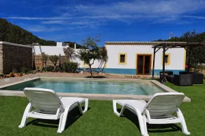 Authentic Ibiza house with pool near the beach - Image 2