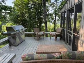 Views to die for and Porches galore - Image 4
