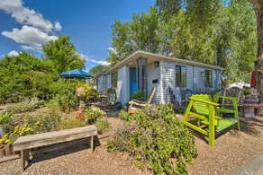 Walk to Olde Town Arvada - 1940 Vintage Bungalow! - Image 3