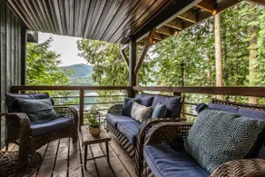 Panoramic Lake View Living with Hot Tub & Sauna - Image 3