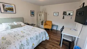 Studio Apt at Cove Cottage Eco Oasis - Image 2